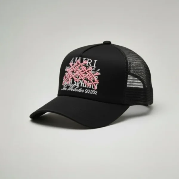 محصول AMIRI Cap مشکی – نمای بغل