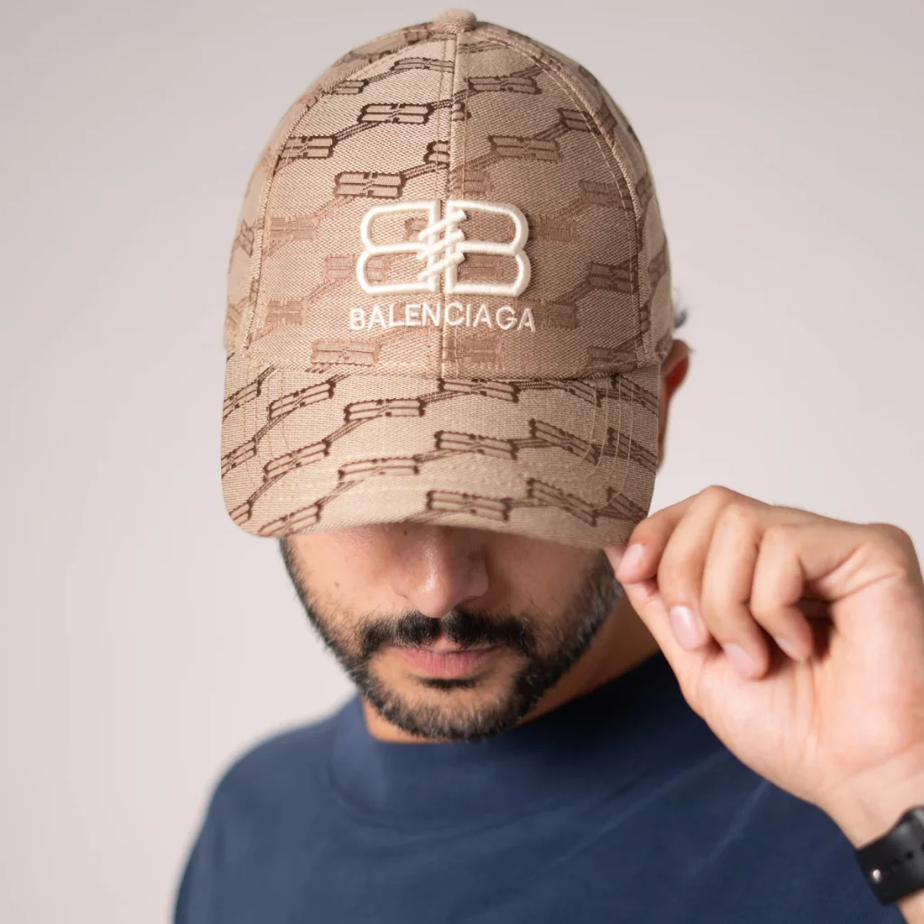 محصول Balenciaga Cap 1 بژ