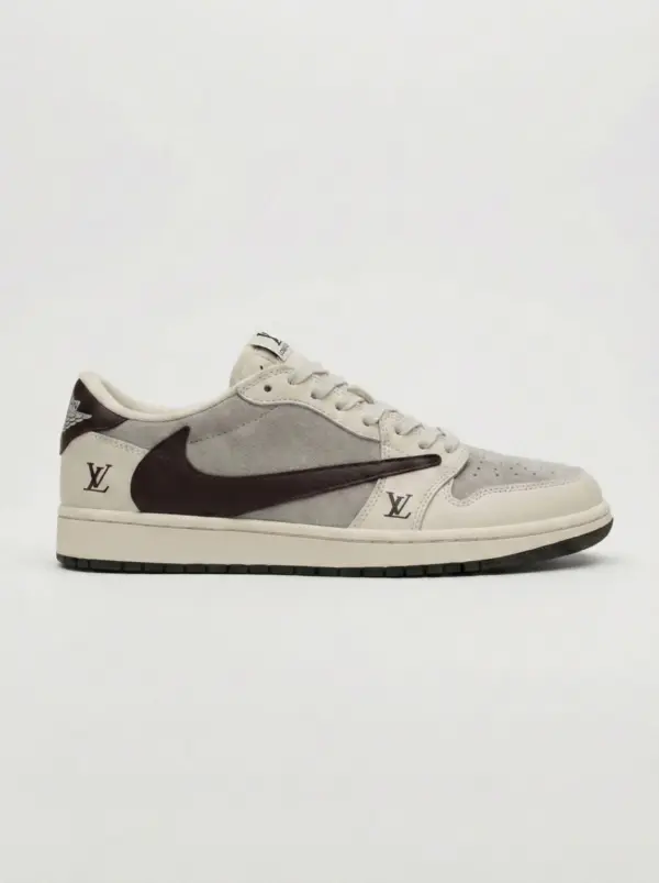 NIKE TRAVIS LV