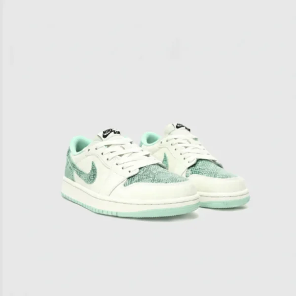 کتانی Nike Air Jordan 1 Low Green Python Top